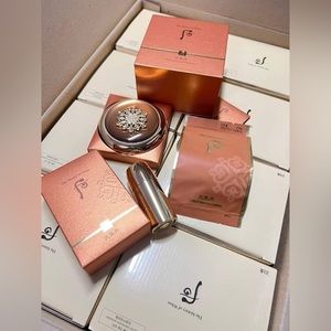 The History of Whoo Cheongidan Radiant Essence Cushion & Refill #23 K-beauty